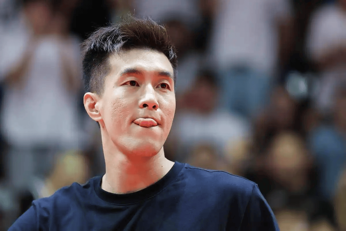 爱游戏在线-山西队险胜76人，郭艾伦惊艳四座