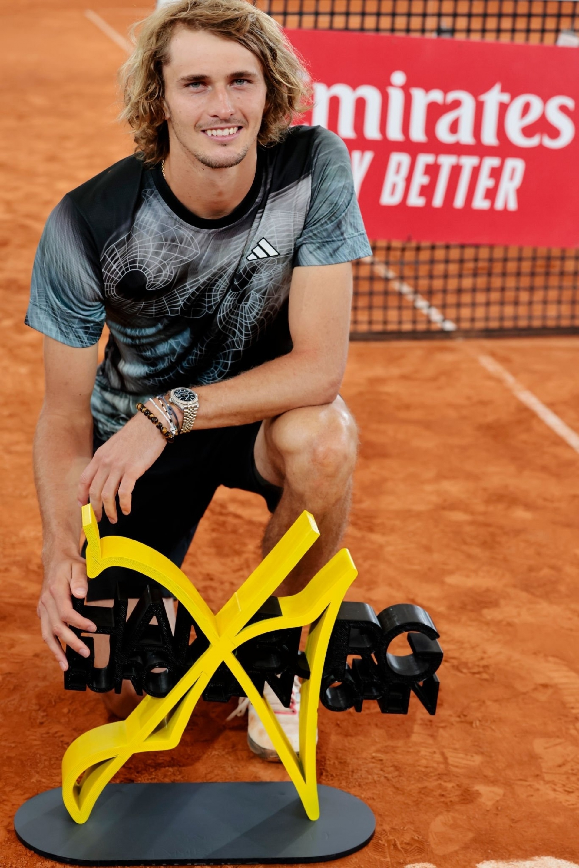 爱游戏官方-拉沃尔杯完胜戴维斯杯，兹维列夫高光表现