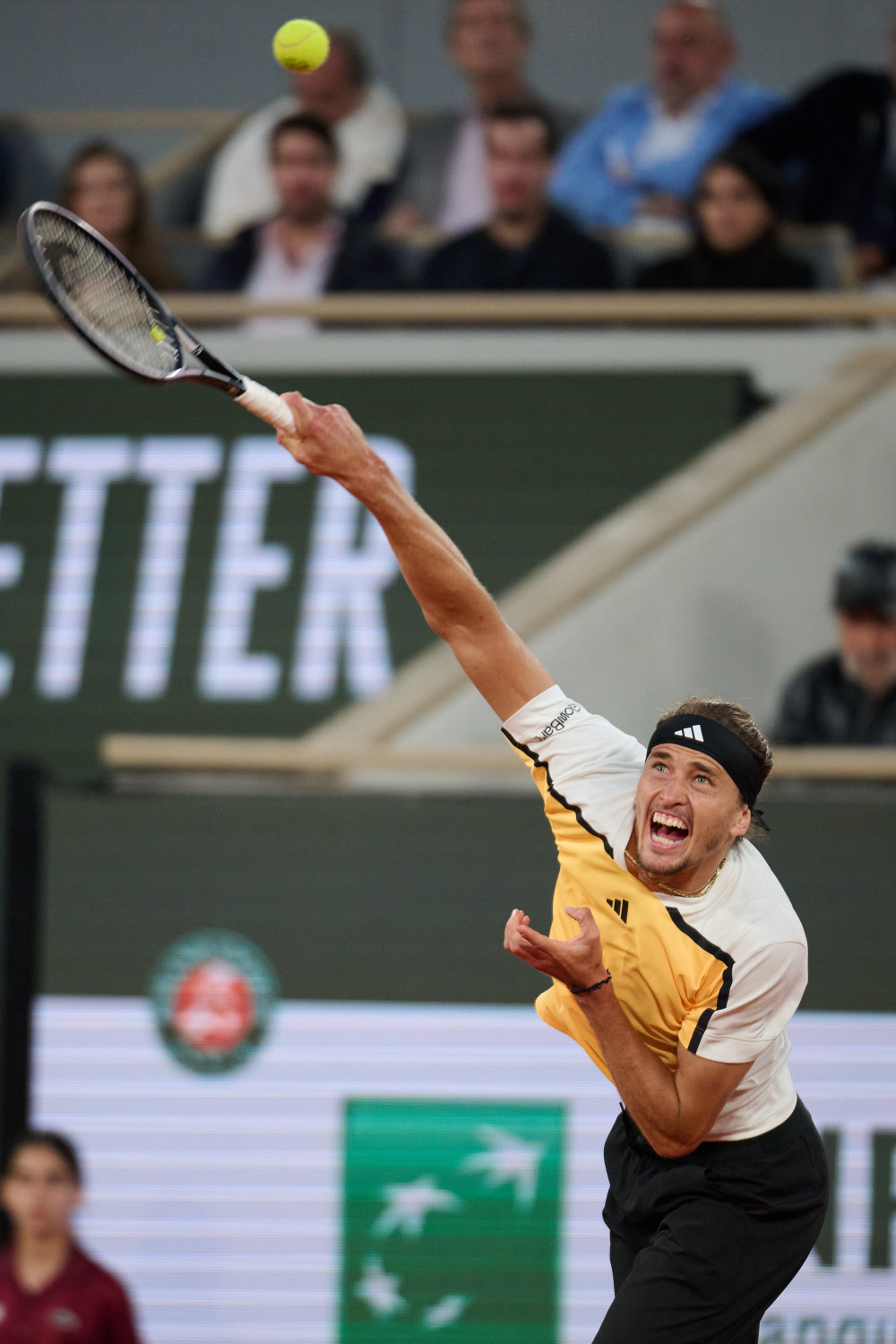 拉沃尔杯完胜戴维斯杯,兹维列夫高光表现 拉沃尔杯完胜戴维斯杯,兹维列夫高光表现