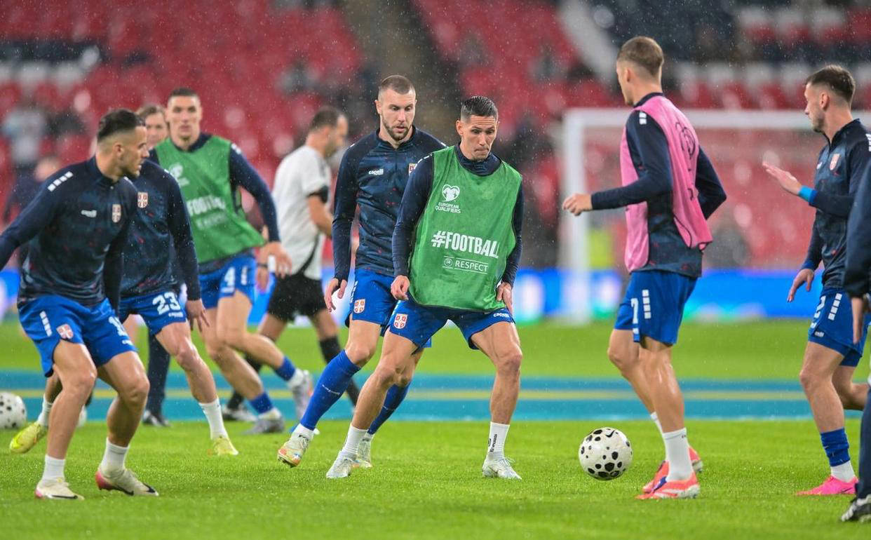 西班牙险胜英格兰,本泽马状态火热 西班牙险胜英格兰,本泽马状态火热