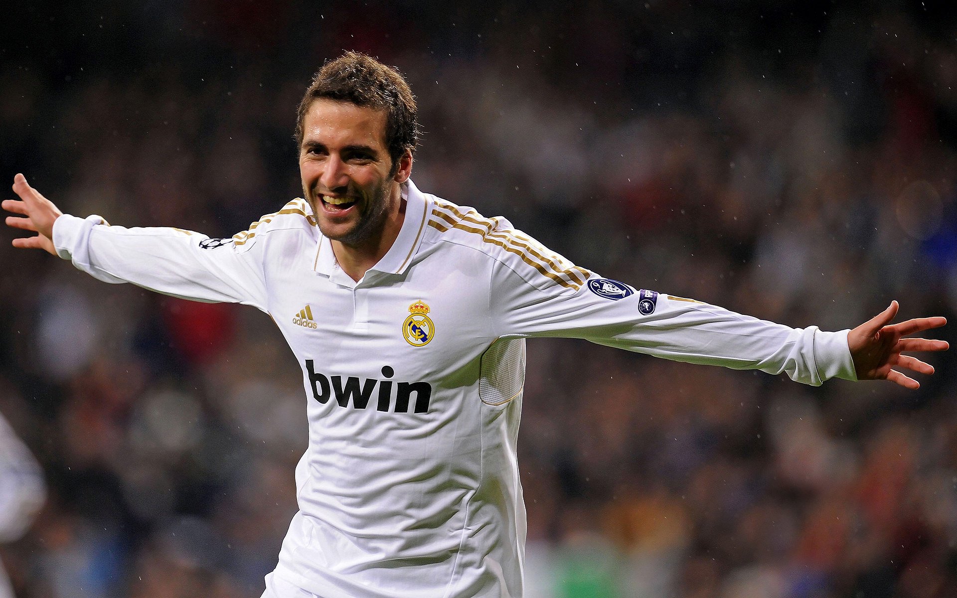 迪马利亚用魔法左脚撕碎尤文，马赛闪电战震惊欧洲